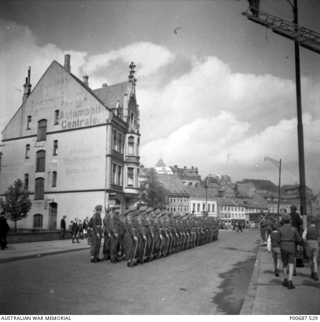 FLENSBURG, GERMANY, 194505. BRITISH TROOPS PARADE IN TOWN (135.2