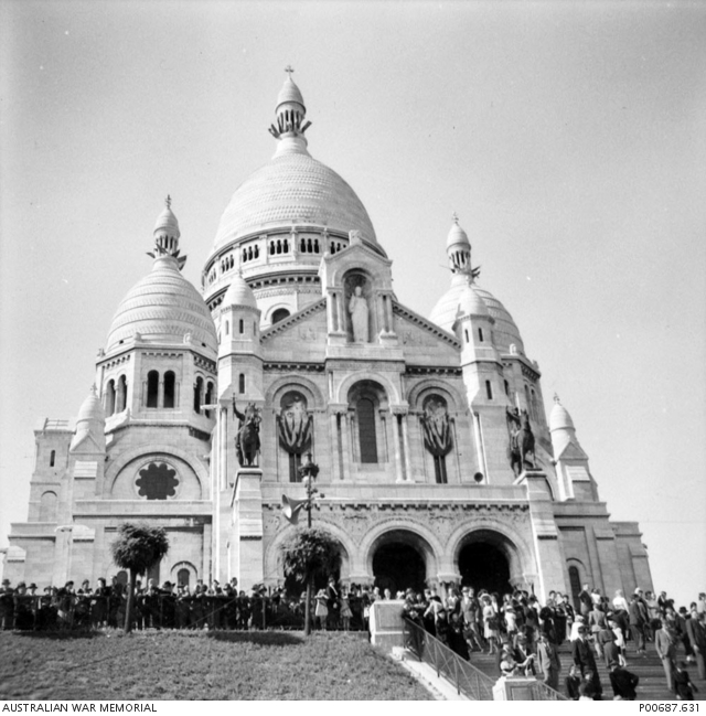 paris-france-1945-06-17-church-sacre-coeur-143-8-photographer-c