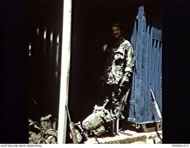 NUI DAT, SAS HILL, SOUTH VIETNAM. 1971. CORPORAL IAN RASMUSSEN OF NO.25 ...