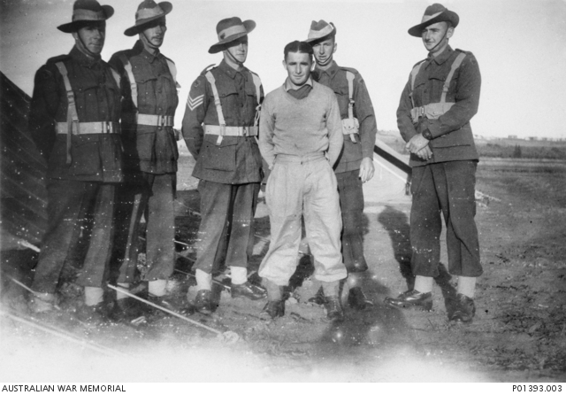 NORTH AFRICA. 22 DECEMBER 1942. MEN OF 9 BATTERY, 2/3RD AUSTRALIAN ANTI ...