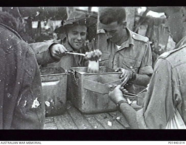 GUNNEDAH, NSW. 1942. MESS PARADE AT A STAGING CAMP FOR 2/7TH AUSTRALIAN ...