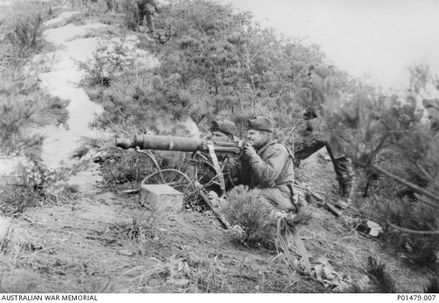 CHIPYONG NI KOREA 1951 02 VICKERS 303 MACHINE GUN ENGAGED IN COMBAT 