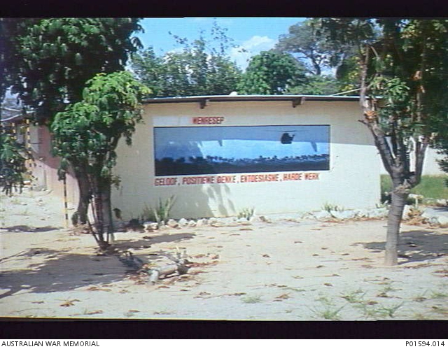 RUNDU, NAMIBIA. 1989-08 - 1990-04. MURAL PAINTED ON A BARRACK WALL IN ...