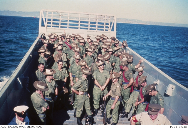 Queensland, 1971-06-02. Soldiers of the 2nd Battalion, The Royal ...