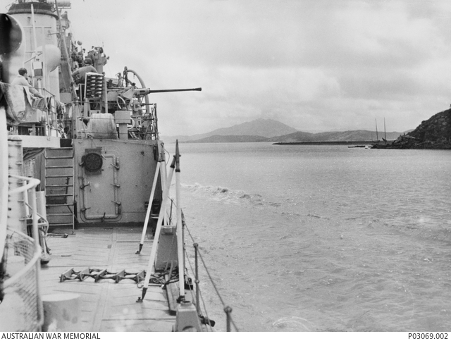 Han Estuary, Korea. c. 1951. Starboard view on board the frigate HMAS ...