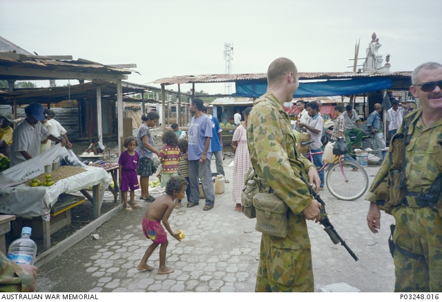 Dili, East Timor. 19 December 1999. Australian soldiers of the ...