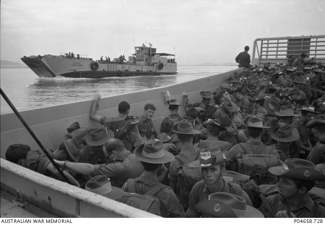 8th Battalion, The Royal Australian Regiment (8RAR), arrives in South ...