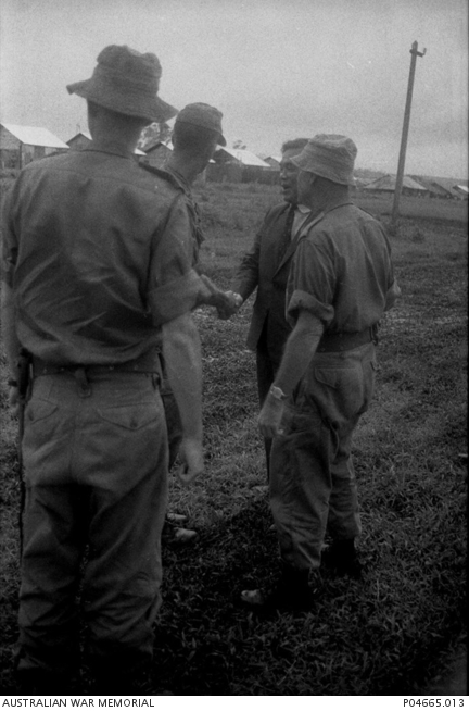 Selected 1st Australian Task Force (1ATF) personnel visit Ngai Giao ...