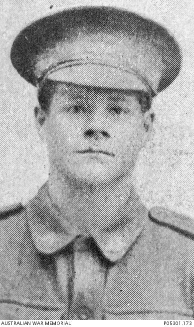 Portrait of Private Harold Vivian Watts