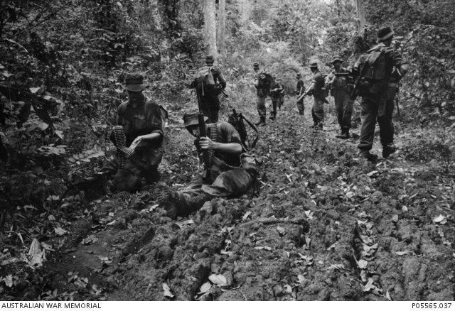 Unidentified members of 6th Battalion, The Royal Australian Regiment ...