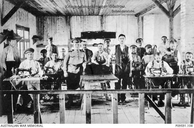 A large group of unidentified allied prisoners of war (POW) working in ...