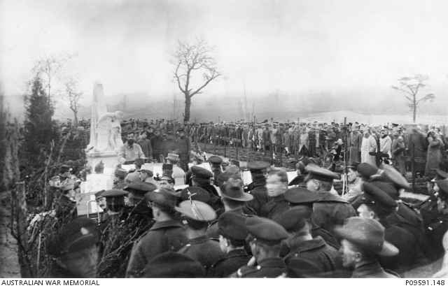 A large group of unidentified allied prisoners of war (POW) and German ...