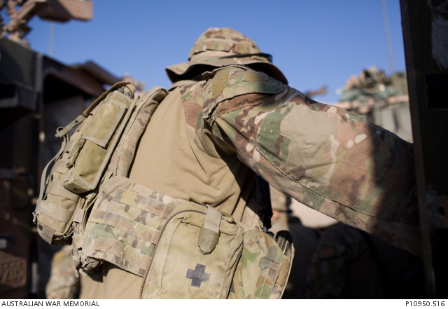 Members of the 3rd Battalion, The Royal Australian Regiment (3RAR ...