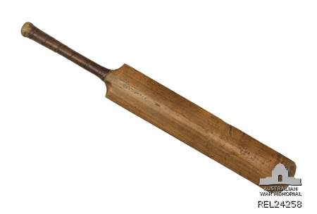 Cricket bat : Wartime manufacture | Australian War Memorial