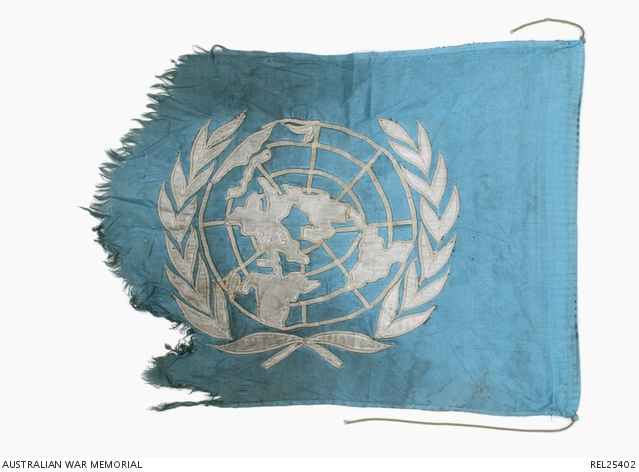 United Nations flag : UNMCTT | Australian War Memorial
