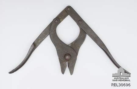 Folding pair of wire cutters | Australian War Memorial