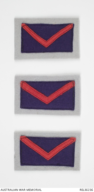Set of three unidentified AIF colour patches | Australian War Memorial