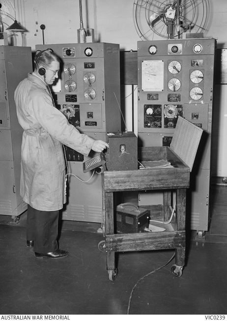Laverton, Vic. C. 1944-12. RAAF technician checking the frequency of a ...