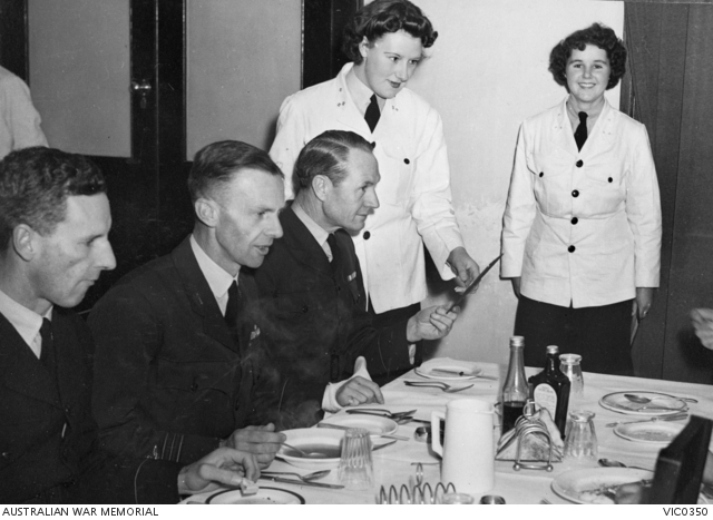Point Cook, Vic. 1944-01-14. Group of WAAAF Mess-stewards who work in ...