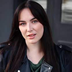 Enya Angel's profile on BigMouth