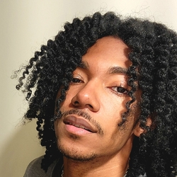 Mye'Shawn Lowe's profile on BigMouth