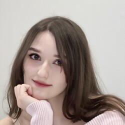 Khloe Faria's profile on BigMouth