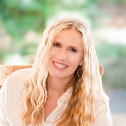 Stephanie Spencer's profile on BigMouth