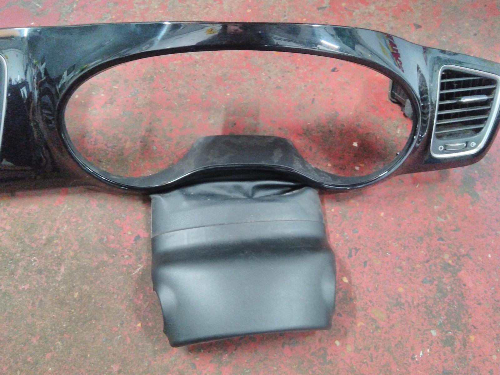 View Auto part Misc Kia Carnival/grand Carnival 2015
