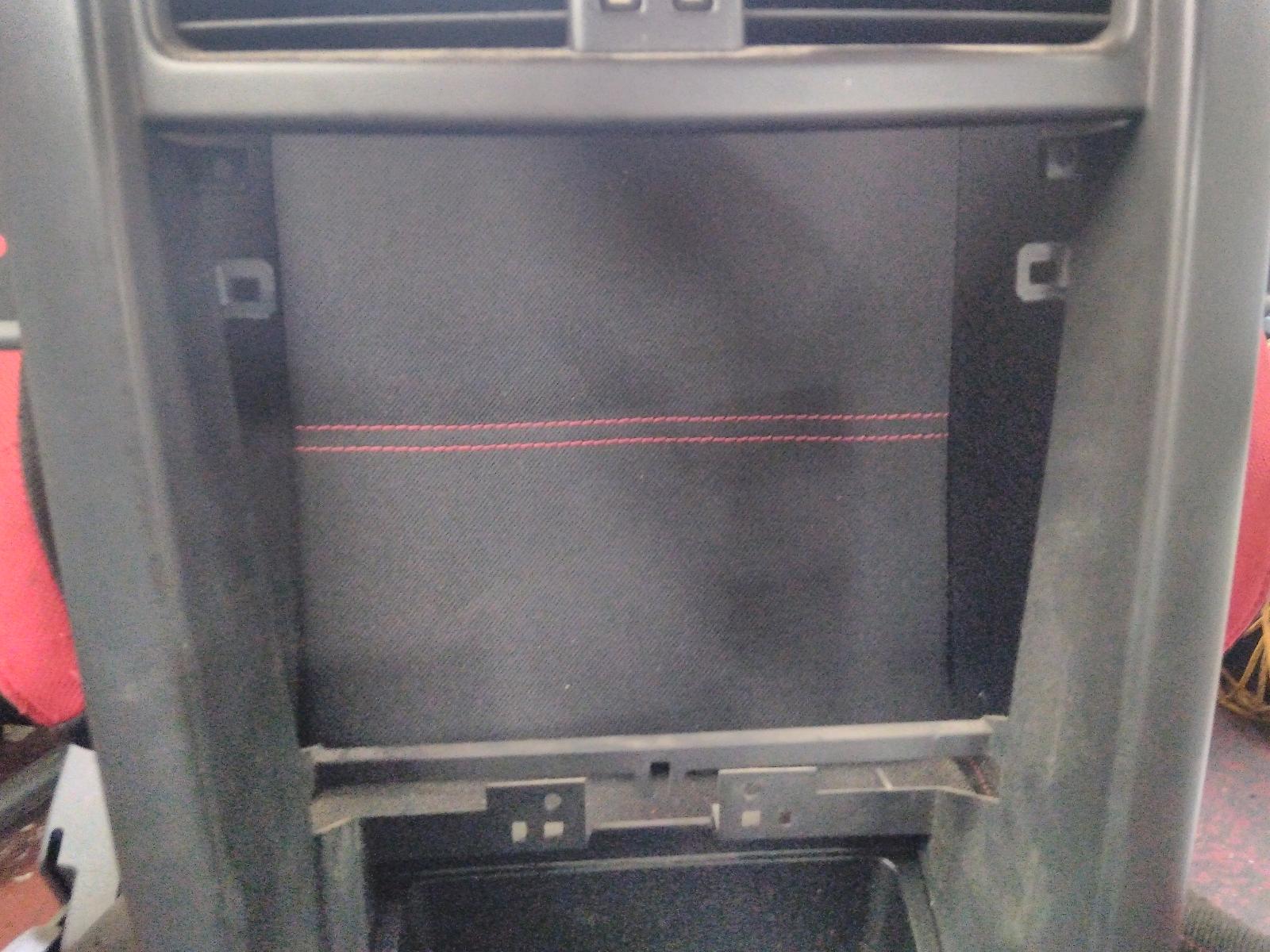 View Auto part Radio/Cd/Dvd/Sat/Tv Holden Commodore 2009
