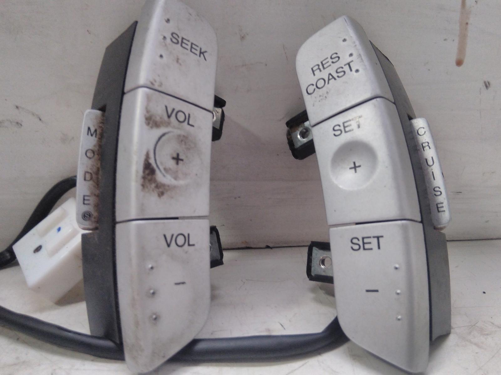 2010 Ford Territory Misc Switch/Relay View Auto part Misc Switch/Relay Ford Territory 2010