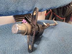 View Auto part Door/Boot/Gate Lock Holden Commodore 2005