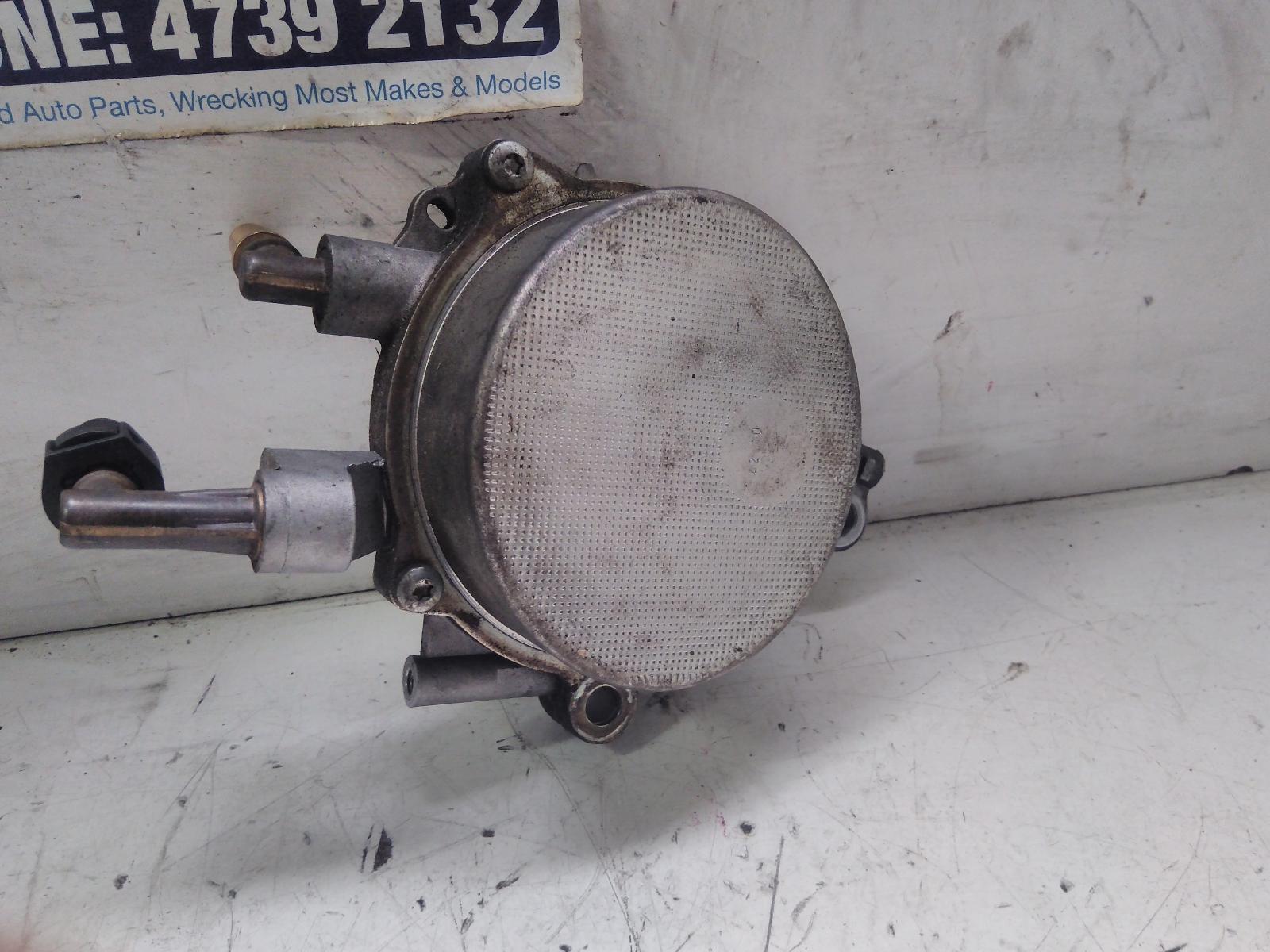 View Auto part Vacuum/Air Pump Ford Territory 2011