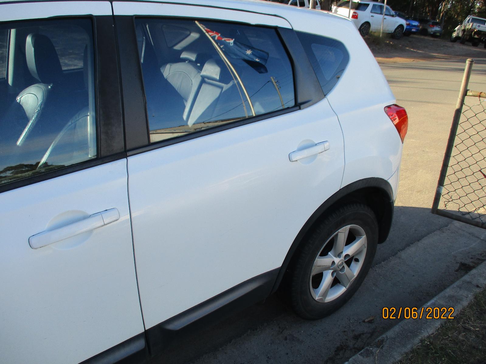 View Auto part Seatbelt/Stalk Nissan Dualis 2010