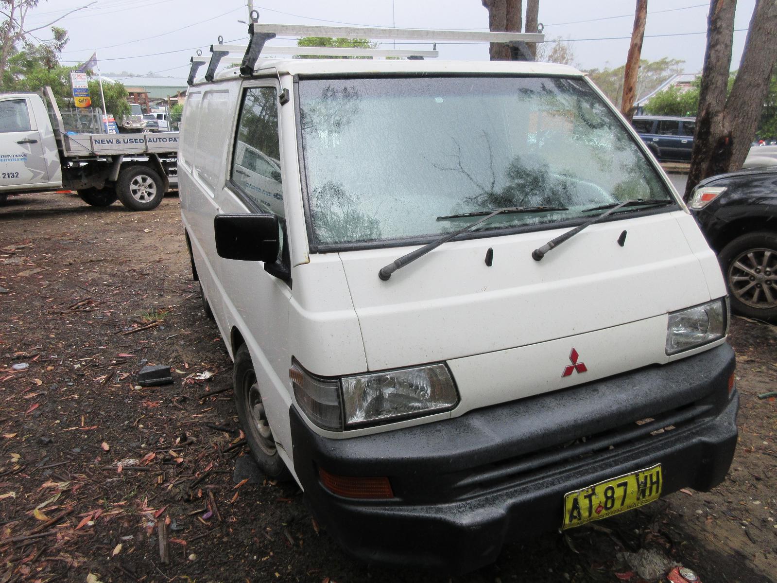 View Auto part Fan Mitsubishi L300 2008