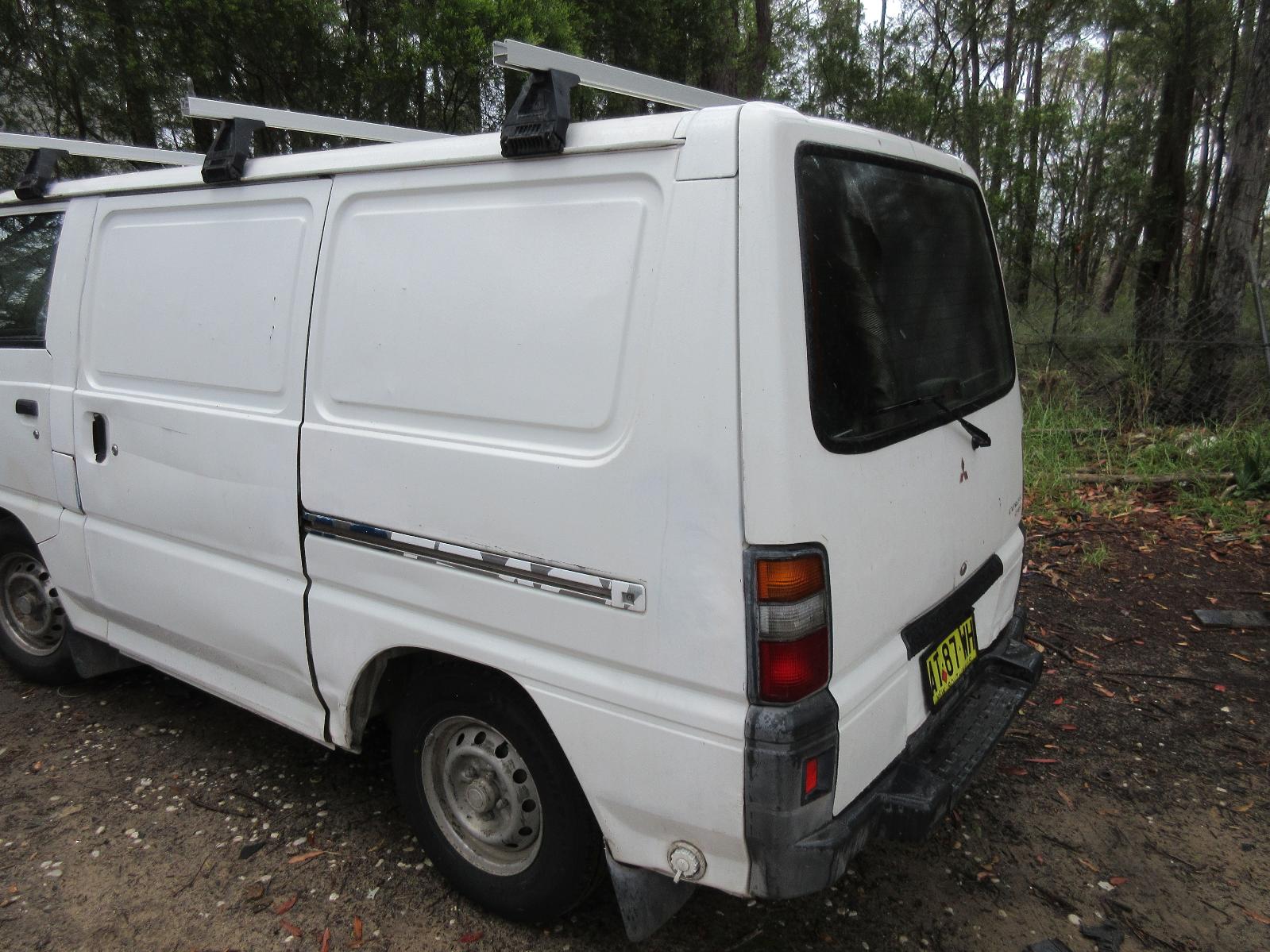 View Auto part Fan Mitsubishi L300 2008