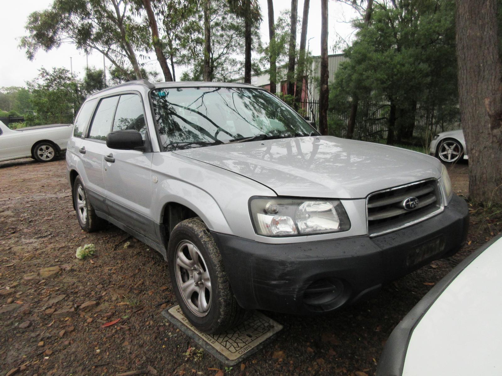 View Auto part High Level Stoplight Subaru Forester 2004
