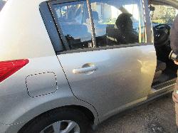 View Auto part Right Rear 1/4 Door Glass Nissan Tiida 2007