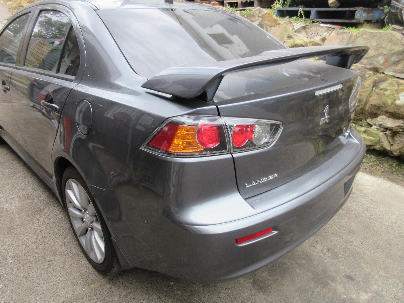 View Auto part Alternator Mitsubishi Lancer 2009