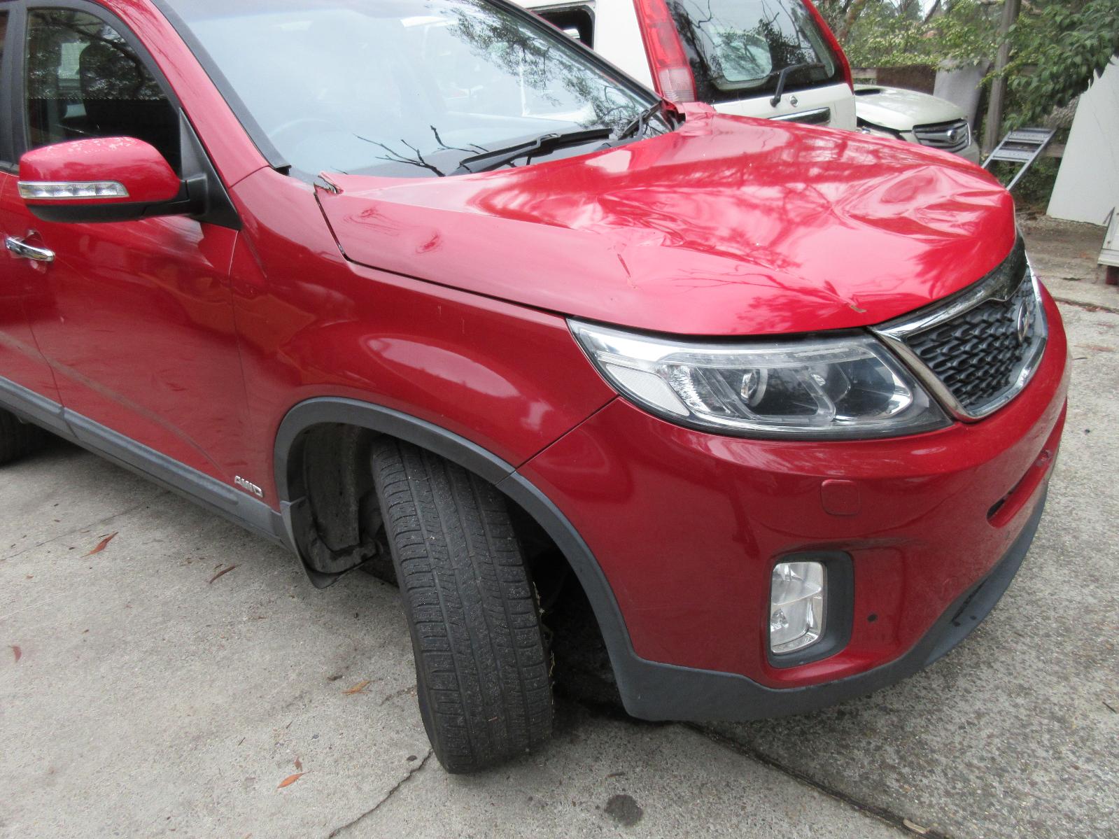 View Auto part Fuse Box Kia Sorento 2013