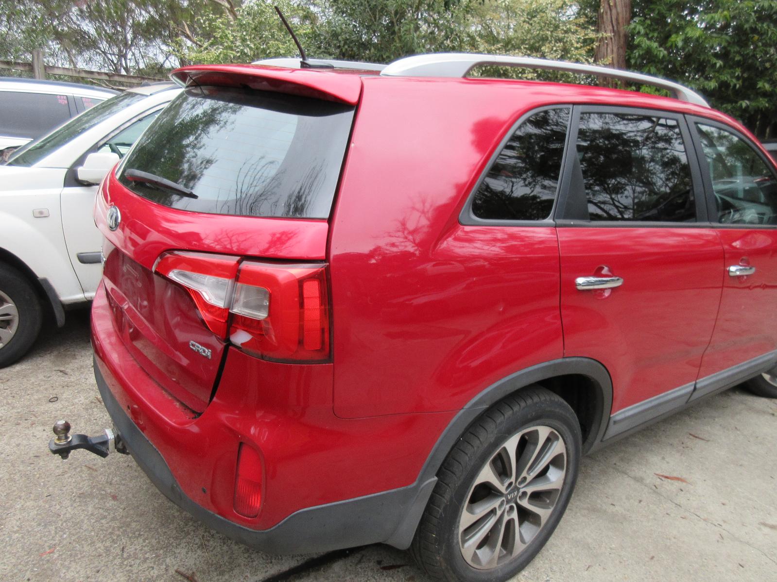 View Auto part Fuse Box Kia Sorento 2013