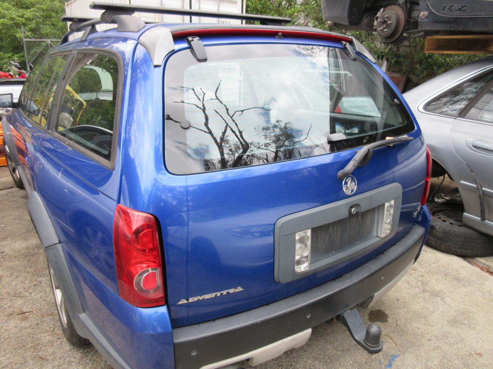 View Auto part Airbag Module/Sensor Holden Commodore 2005