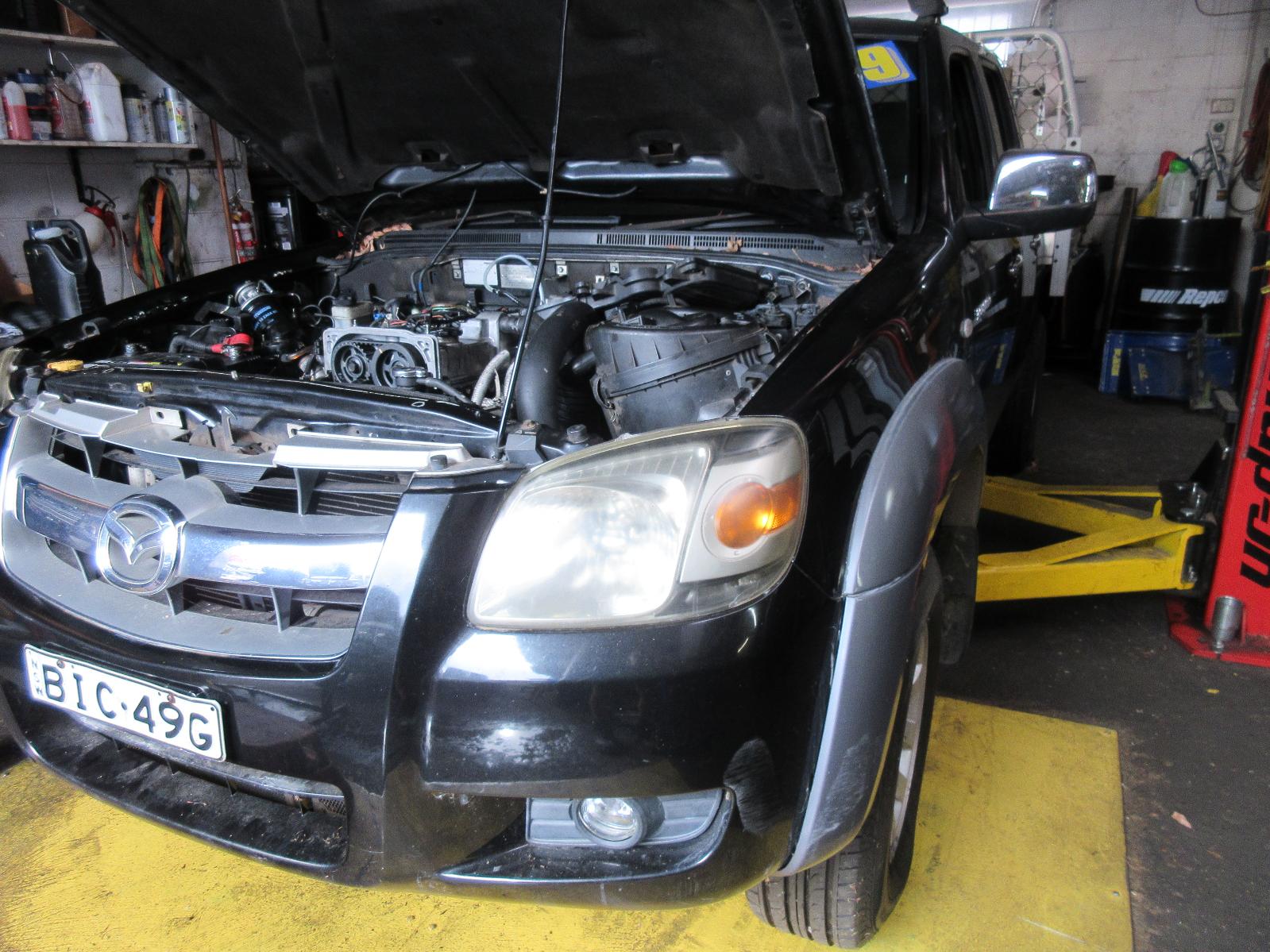 View Auto part Towbar Mazda Bt50 2008