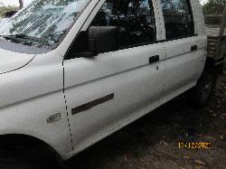 View Auto part Ignition W/ Key Mitsubishi Triton 2003