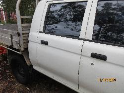 View Auto part Ignition W/ Key Mitsubishi Triton 2003