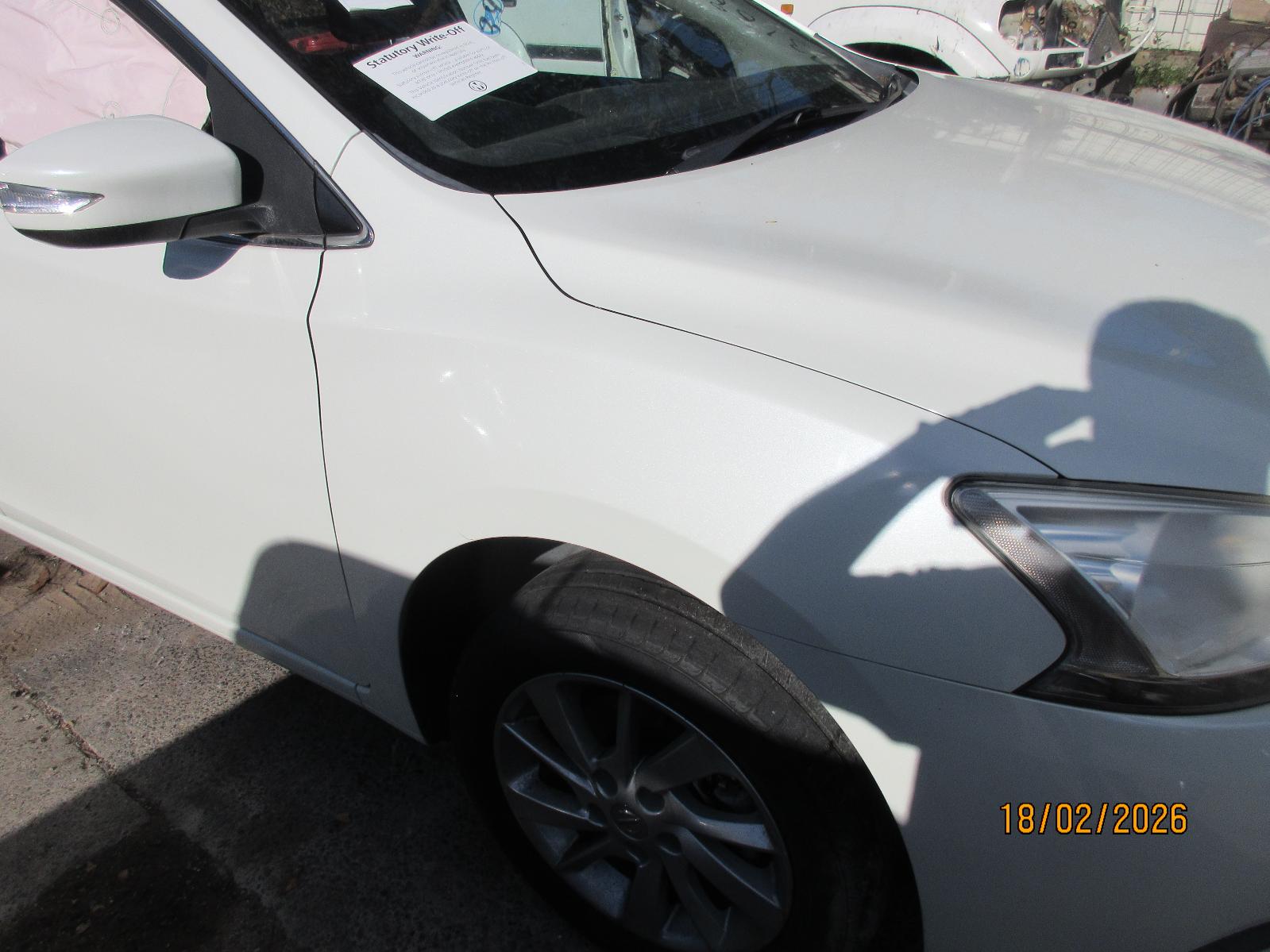 View Auto part Door/Boot/Gate Lock Nissan Pulsar 2015