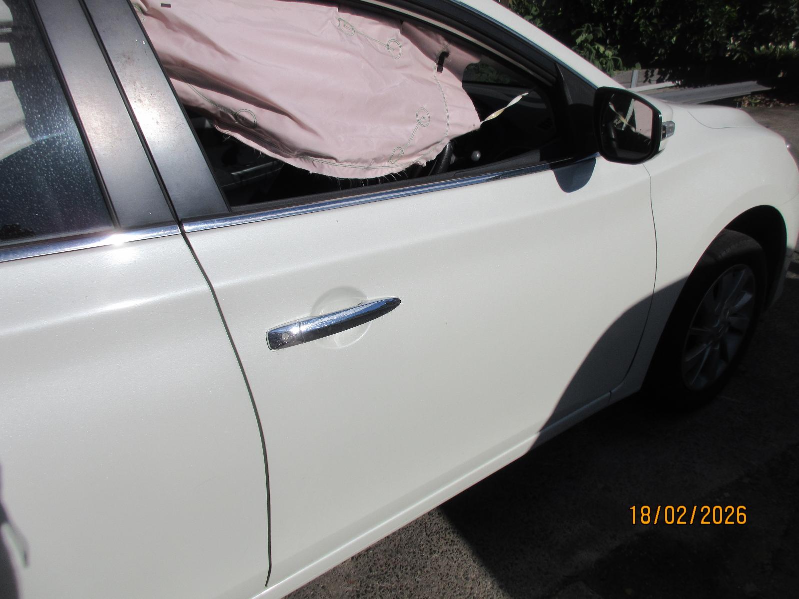 View Auto part Door/Boot/Gate Lock Nissan Pulsar 2015