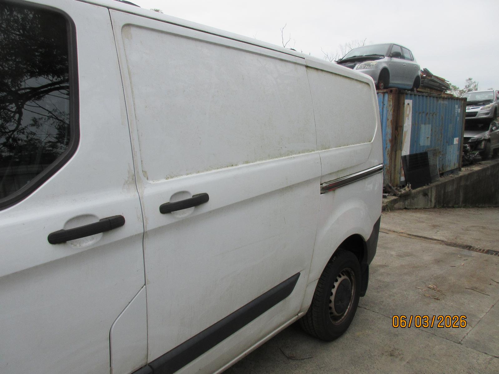 View Auto part A/C Compressor Ford Transit Custom 2014