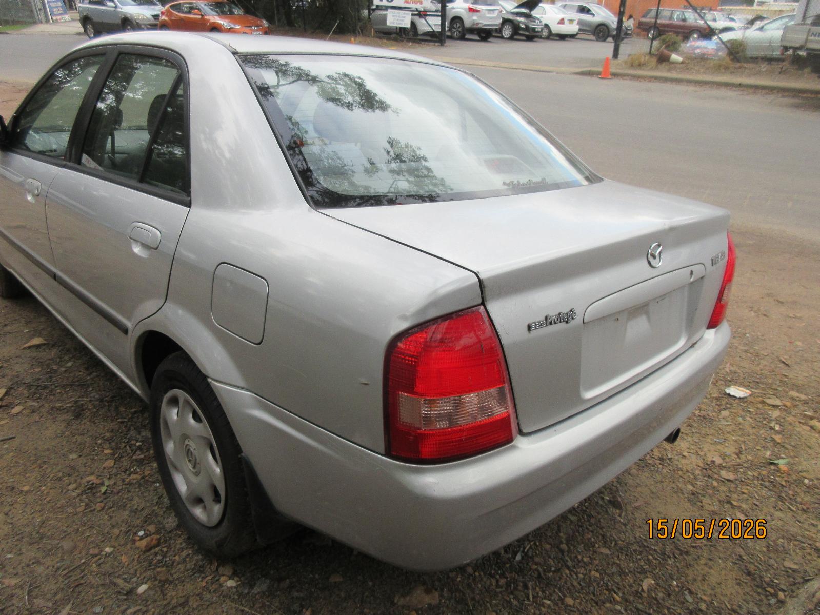 View Auto part Bootlid/Tailgate Mazda 323 2003