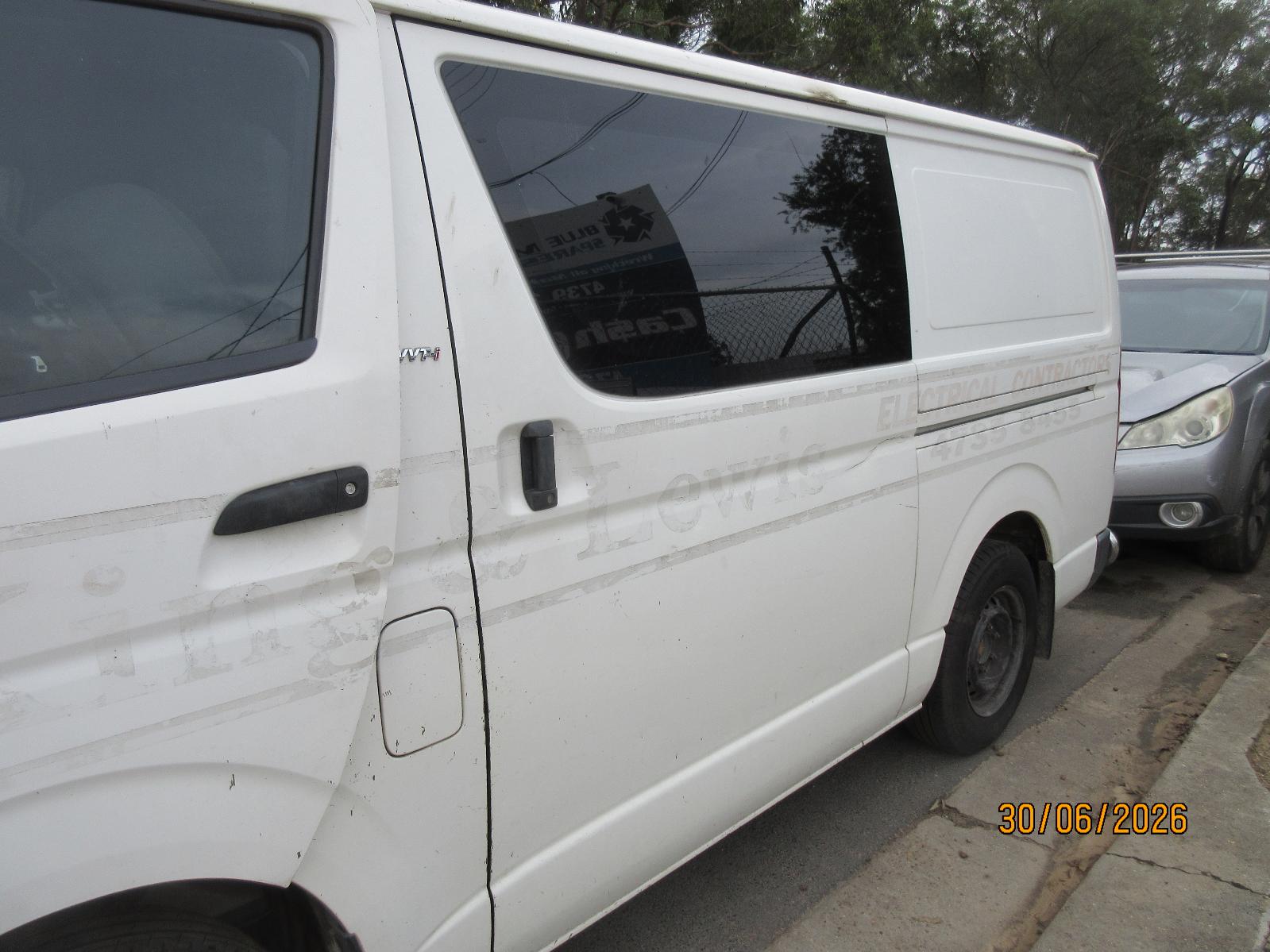 View Auto part Seatbelt/Stalk Toyota Hiace 2007