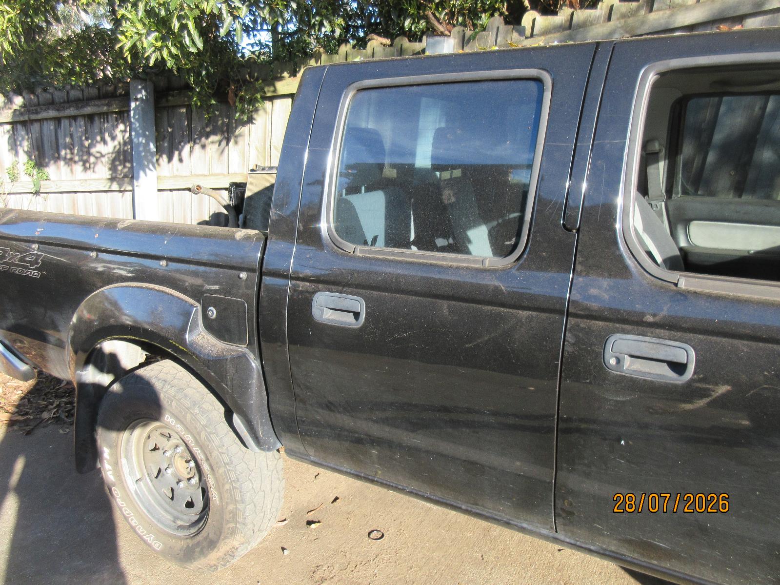 View Auto part Interior Mirror Nissan Navara 2009